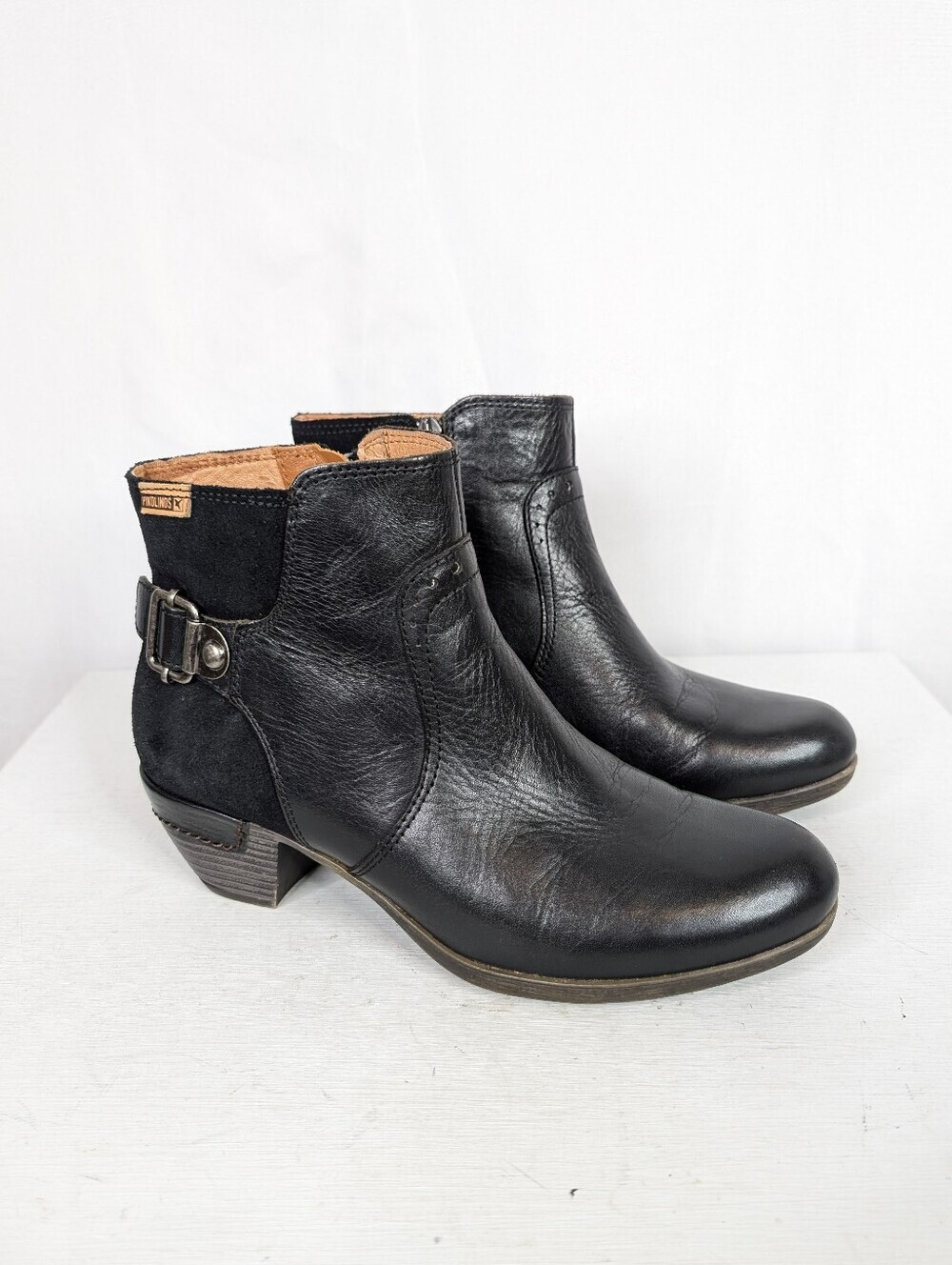 Pikolinos Rotterdam Black Leather Block Heel Ankle Buckle Booties - Size 38/8